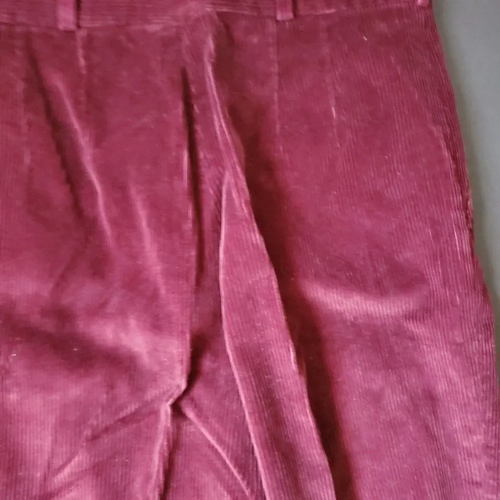Preswick and Moore maroon corduroy pants